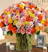 100 Premium Multicolored Roses in a Vase