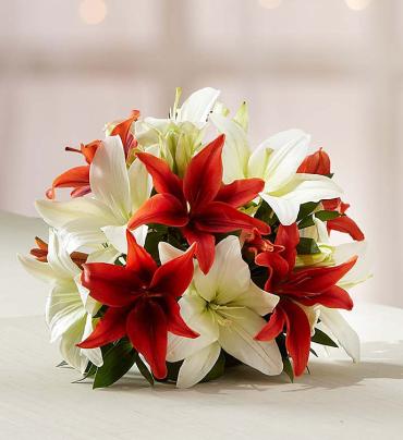 Holiday Lily Bouquet