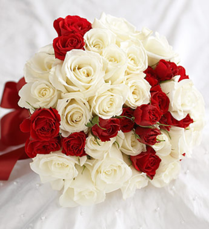 Rose & Spray Rose Attendant Bouquet